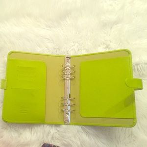 Filofax Soffiano, size A5, pear colored