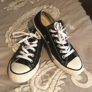 Black Converse