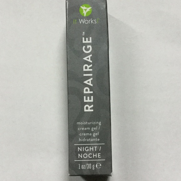 ItWorks Repairage - Picture 1 of 2