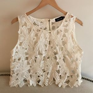 White Floral Lace Crop Top sz S