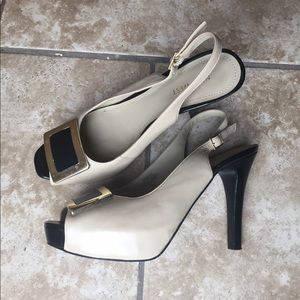 Nine West Black and Tan platform heels