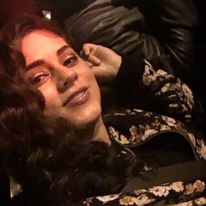 Meet your Posher, Awilda