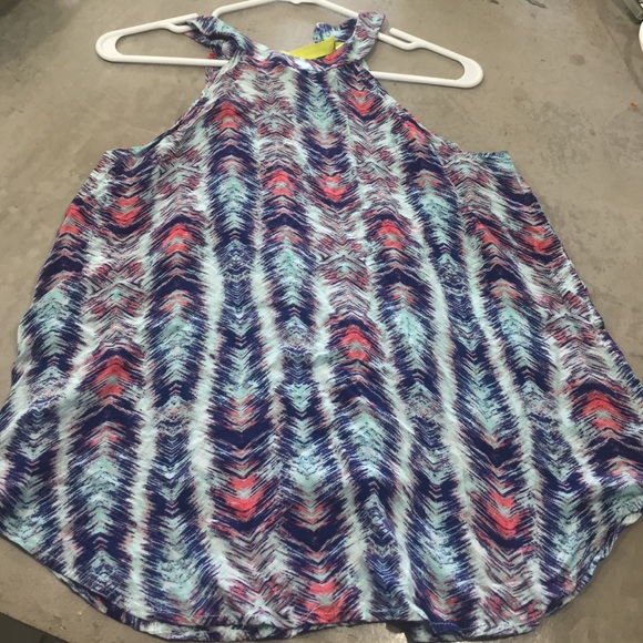 Trendy summertime tank