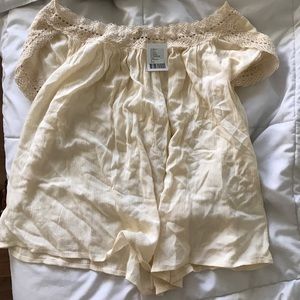 Brand new Ecoté off the shoulder blouse