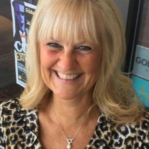 Meet your Posher, Robin