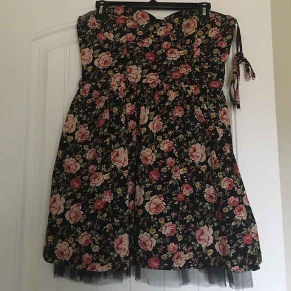 strapless floral dress