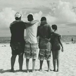 Meet your Posher, Adrian