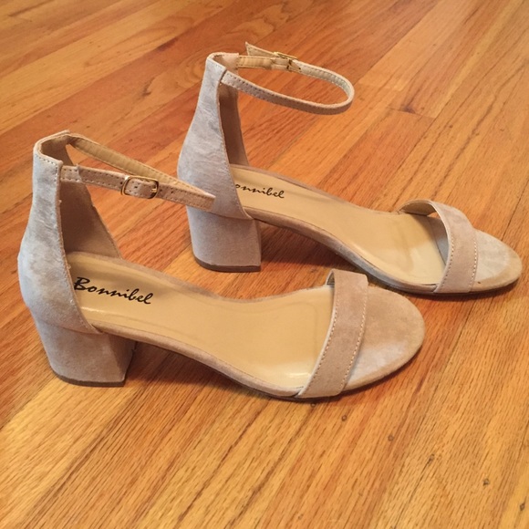 Lulu's (Bonnibel) low block heel sandals