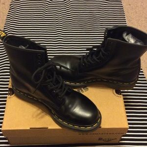 Dr. Martens Women's 1460 Smooth Boot