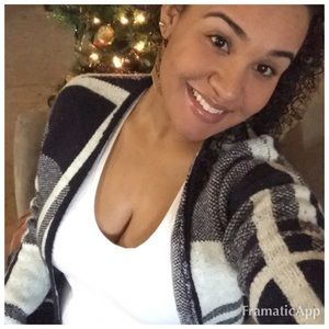 Meet your Posher, Chassidy