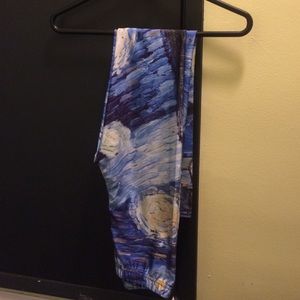 BNWT Van Gogh starry, starry night leggings