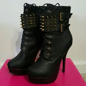 Like new studded strap buckle booties