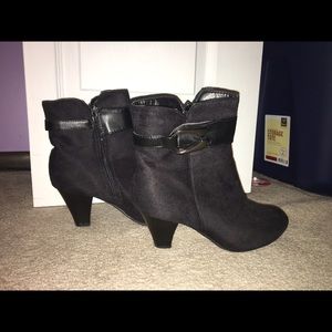Black ankle boots