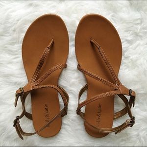 // Kelly & Katie Brown Sandals //