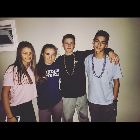 Meet your Posher, Kiera - Picture 1 of 1