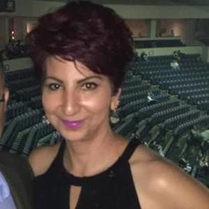 Meet your Posher, Lupita