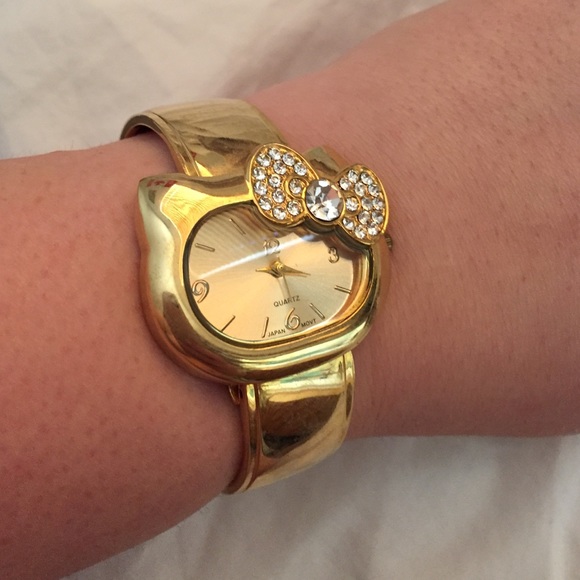 Hello kitty bracelet watch