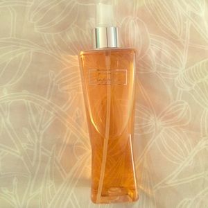 Bath & Body Works Fine Fragrance Mist