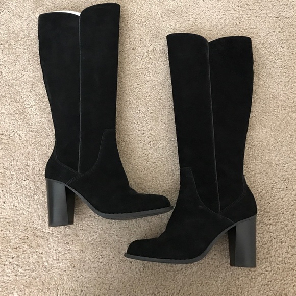 Size 8 Adrienne Vittadini Suede Tall Boots
