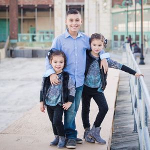 Meet your Posher, Dana