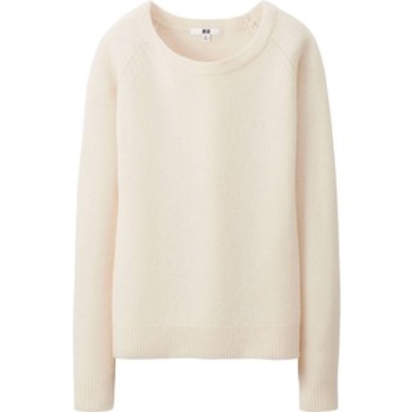 Ivory Uniqlo Lambswool blend Crew neck sweater