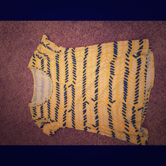 Size L classic t in leggings material.
