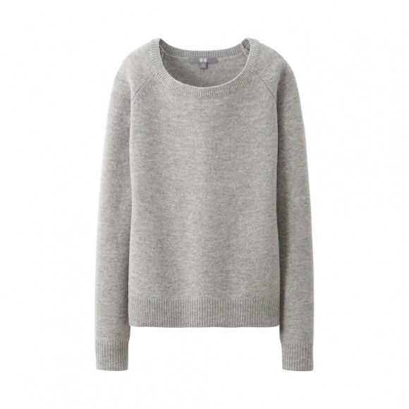 Gray Uniqlo lambswool blend crew neck sweater