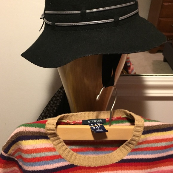 GAP Striped sweater Lambswool