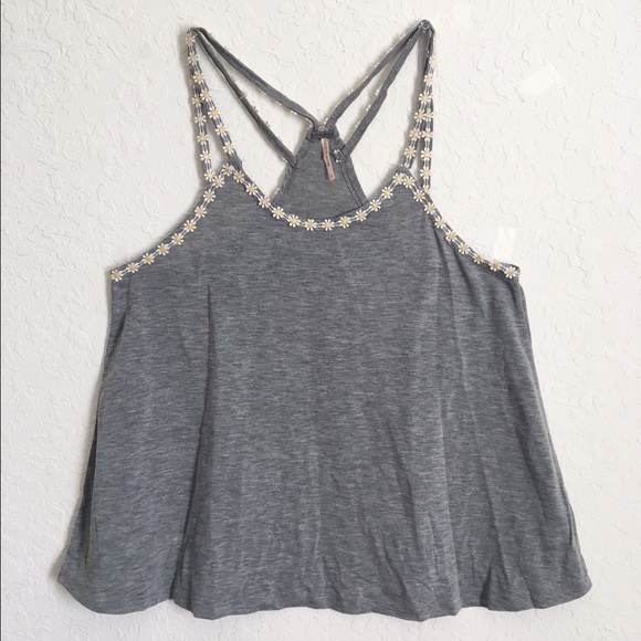 gray tank w/ daisy details