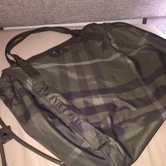 Burberry Tote large