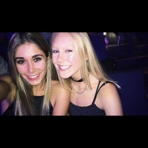 Meet your Posher, Maya