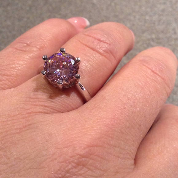 😱Close Out Item🙈 - Picture 2 of 4