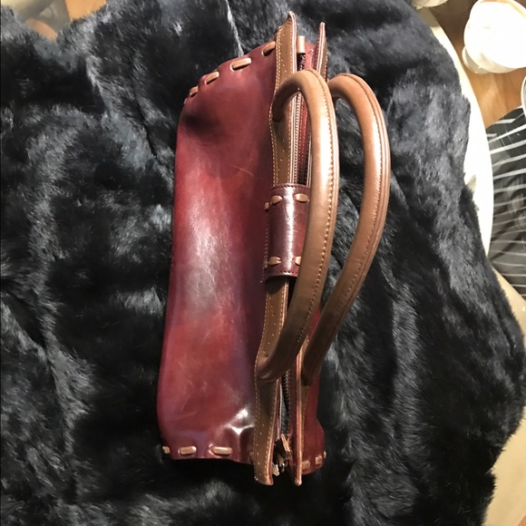 BCBGMaxAzria crisp brown/wine tote 😍😍😍✨✨✨😍😍😍 - Picture 6 of 8