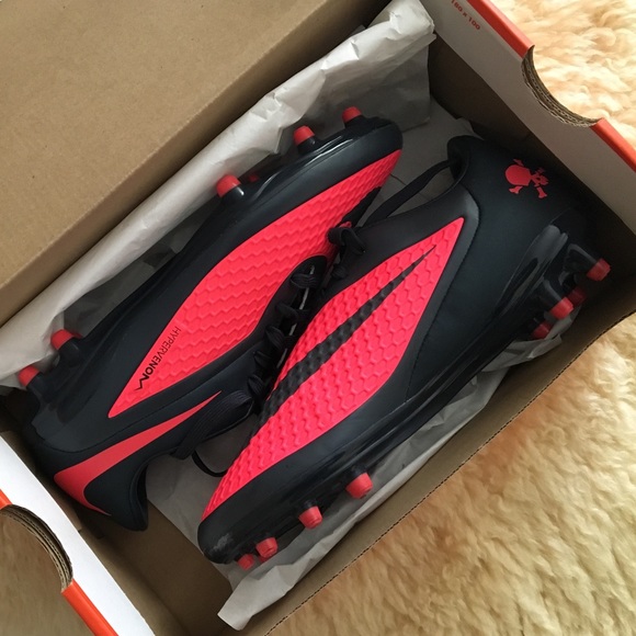 Nike Hypervenom Soccer Cleats
