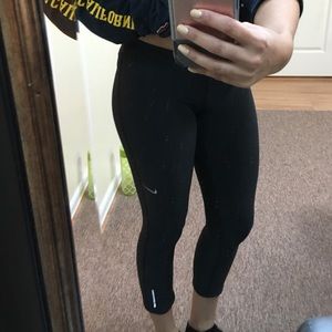 Black Nike drifit leggings