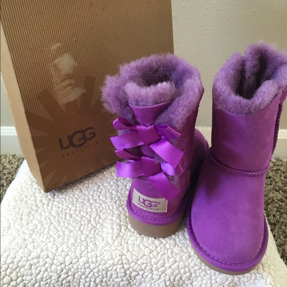 Brand new UGG Bailey Bow toddler boots