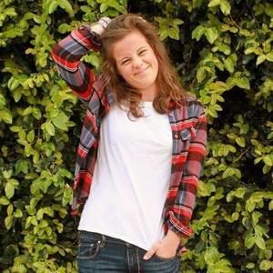 Meet your Posher, Brianna