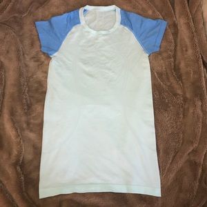 Lululemon swiftly tech shirt