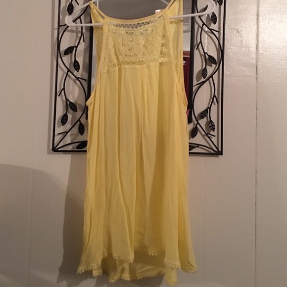 Yellow tank