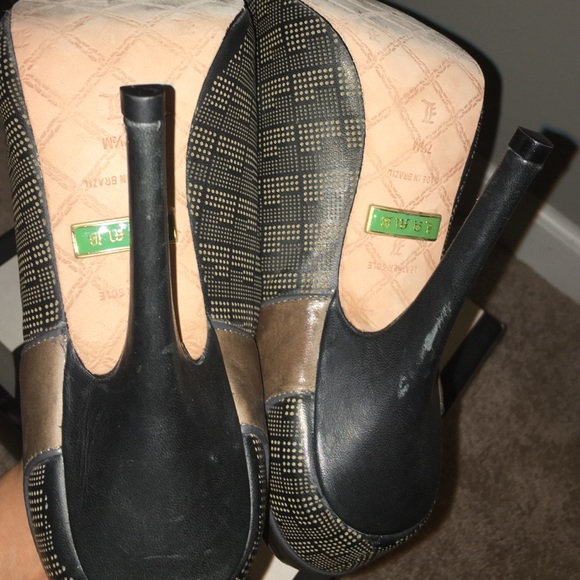 L. A. M.B Lace Up Pumps - Picture 2 of 4