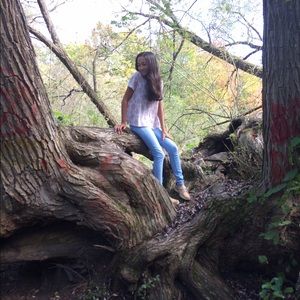 Meet your Posher, Aleeya