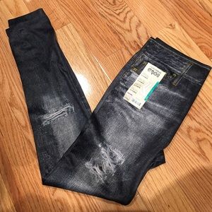 ✨Faux-Denim Distressed Leggins✨