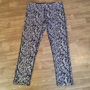 Nike dri fit workout leggings