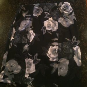 Black floral pencil skirt