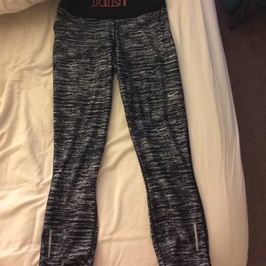 Nike crop leggings