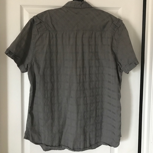 G by GUESS Plaid Texture Short Sleeve Button Down - Picture 2 of 3