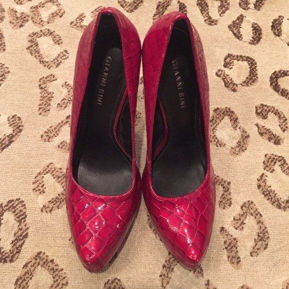 Gianni Bini Snakeskin Red Stilettos