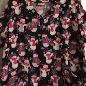 Snowman Scrub Top *Brand New*