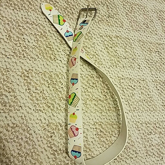 Cupcake belt size small