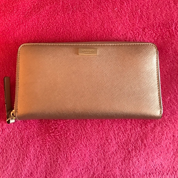kate spade Handbags - New Rose Gold Kate Spade  ♠️ Wallet